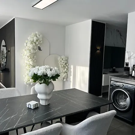 Semesterbostad Loft And Living Private Am Mit Sauna Und Whirlpool Braunsbedra