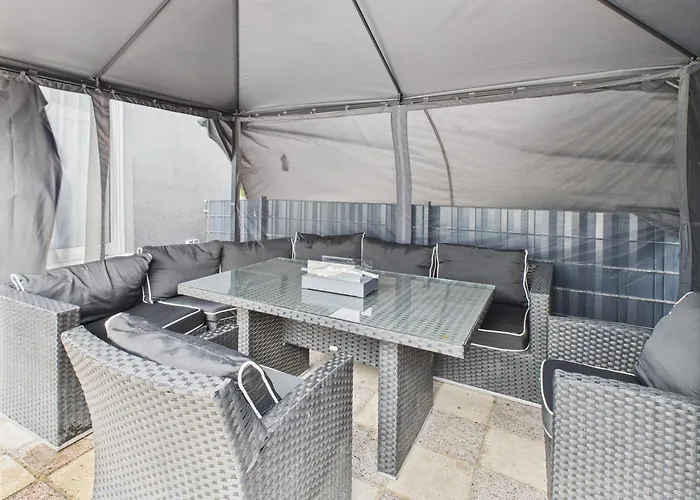 Loft And Living Private Am Mit Sauna Und Whirlpool Braunsbedra