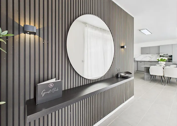 Semesterbostad Loft And Living Private Am Mit Sauna Und Whirlpool Braunsbedra